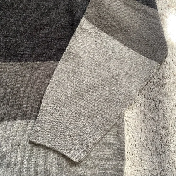 U.S. Polo Assn V Neck Sweater Mens Large Maroon Blue Grey - Picture 5 of 6